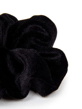 Комплект резинок для волос черного цвета и пыльной розы из бархата 2 шт.