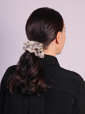 Комплект резинок для волос черного, бежевого, коричневого цвета, принт «змея»