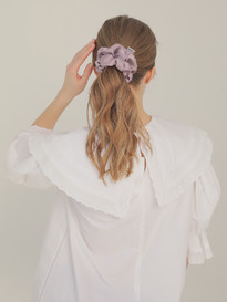 Резинка для волос лилового цвета