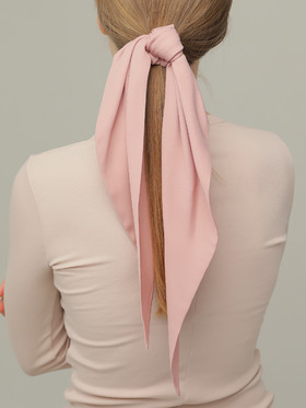 Резинка для волос с платком цвета пыльной розы из шелка